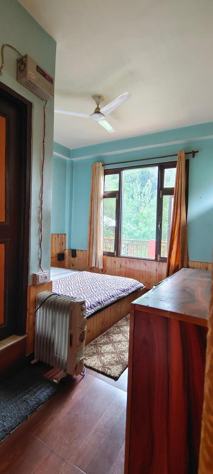 Trinity Homestay Kasol Exterior foto